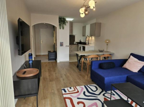 Le Petit Port - Appartement 4 étoiles - standing, vue lac, calme, piscine